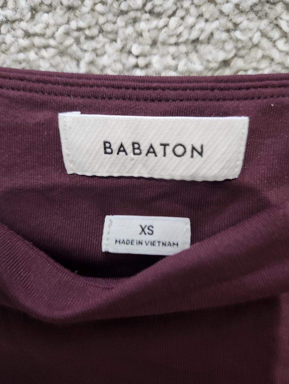 Aritzia Babton Burgundy Square Neck Shortsleeve Contour Bodysuit Size XS - Picture 4 of 8